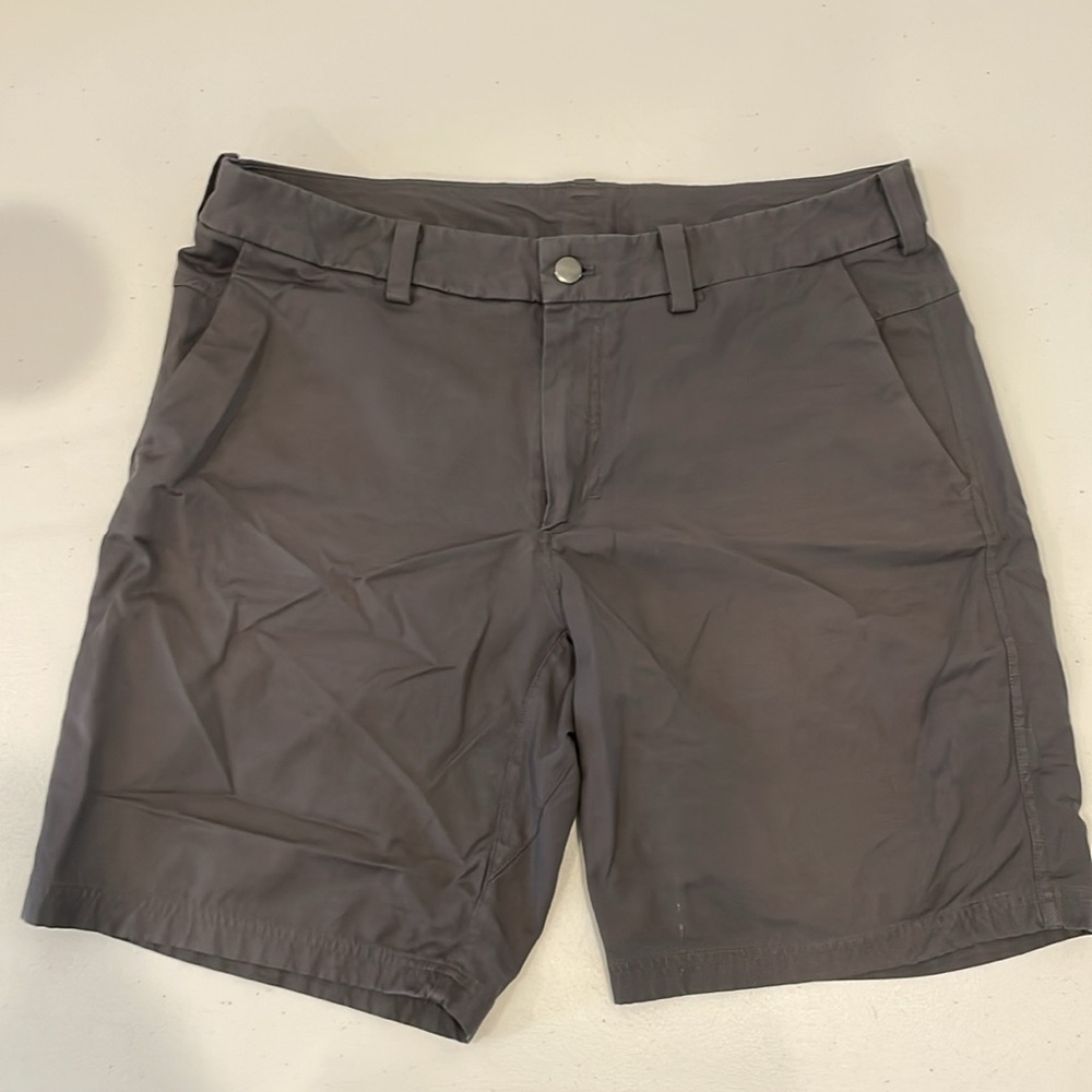 EUC Lululemon Athletica Men’s Shorts